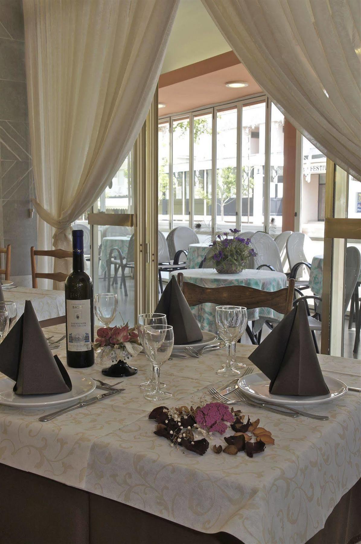 Hotel Victory 3*